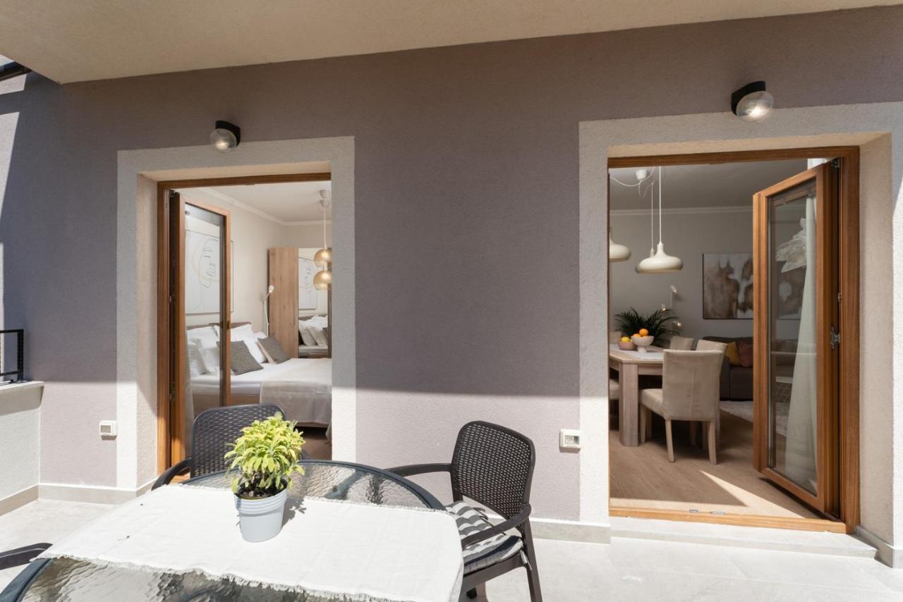 Apartments Alloro By Seeadria Agency Novigrad  Bagian luar foto